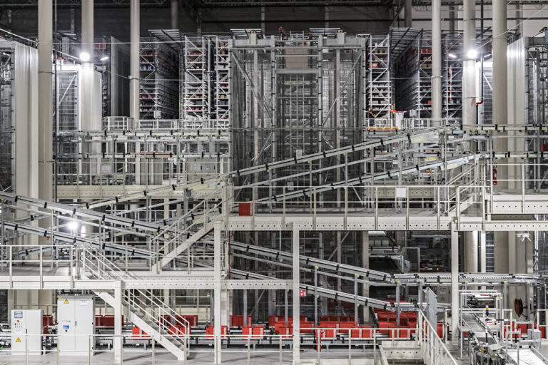 Full-range Distribution Centre